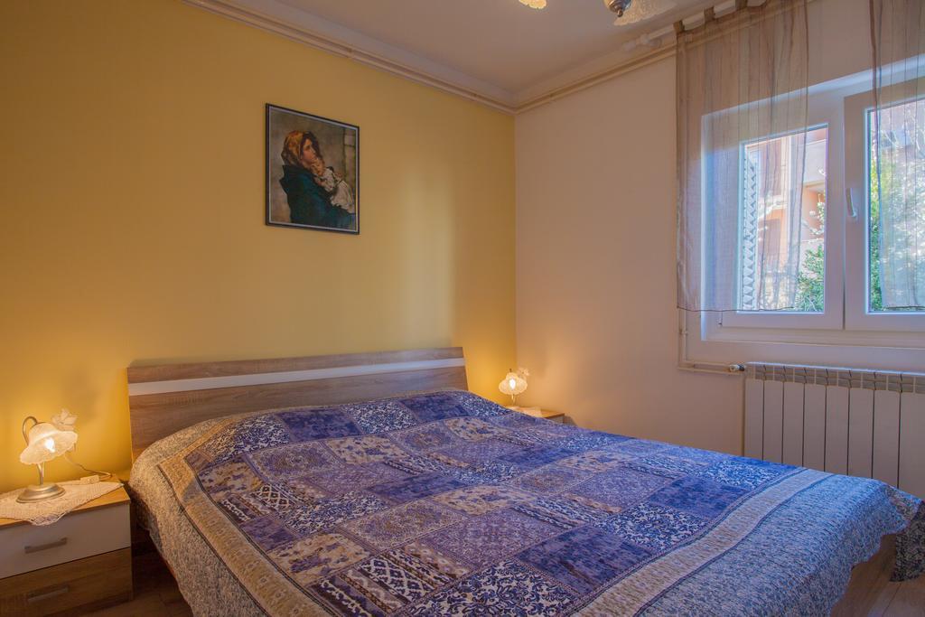 Apartments Tatjana Cres Eksteriør bilde